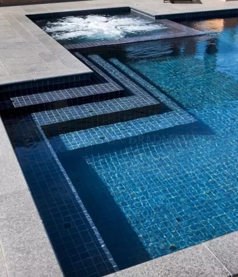 Porcelanato Piscina AZUL TURQUESA 5X5