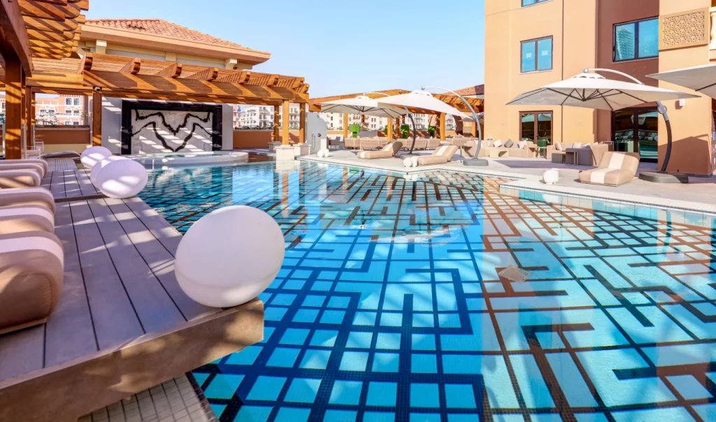  MOSAICOS PISCINA DE LUJO QATAR